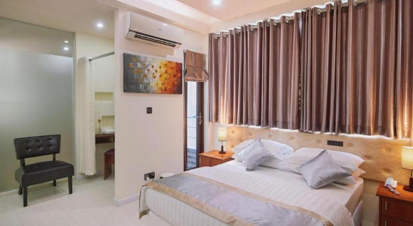 Lonuveli Hotel Hulhumale Exterior foto